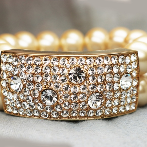 RARE! Vintage KENNETH JAY LANE Pearl Bracelet - Picture 4 of 15